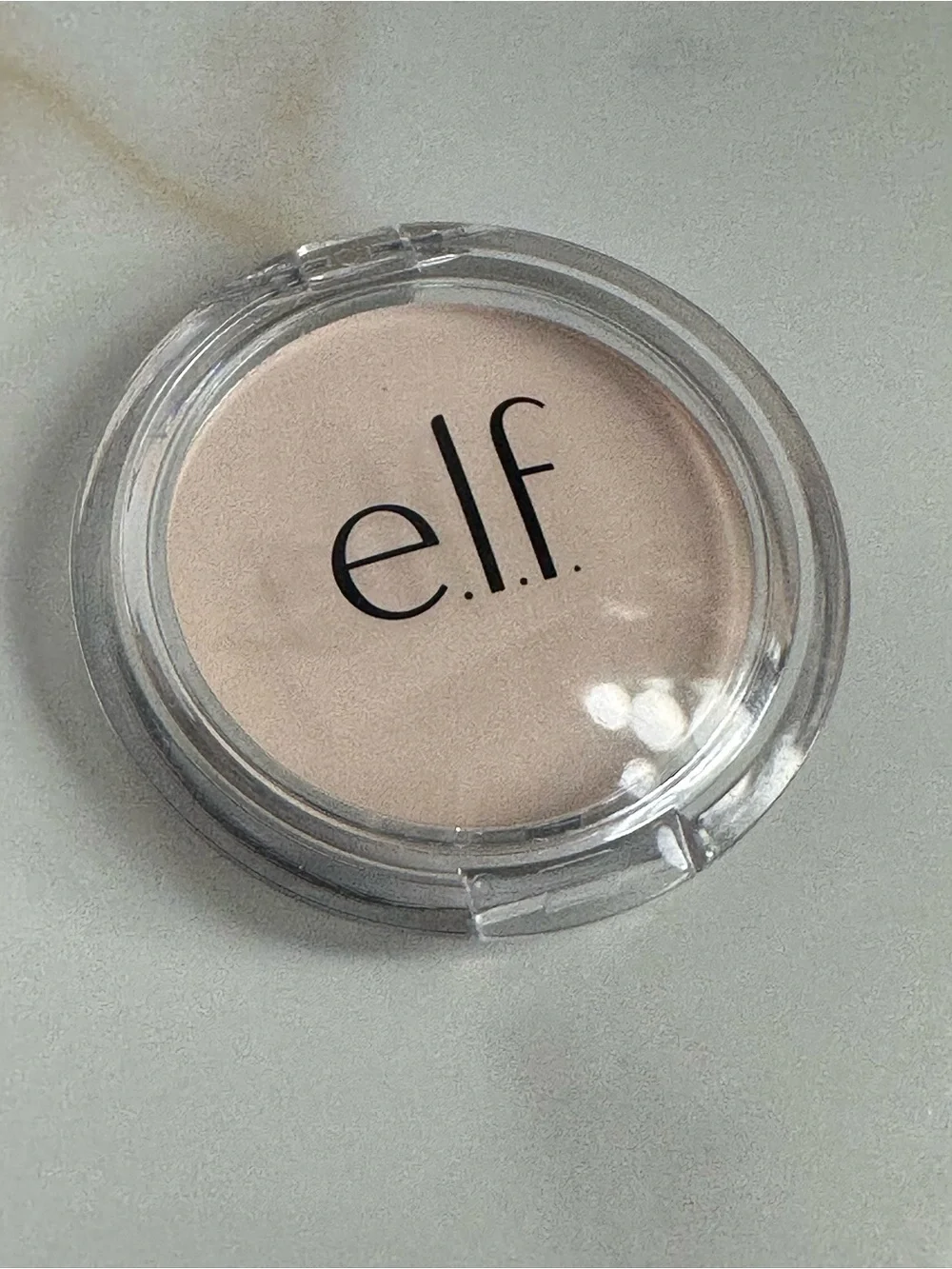 Elf Finishing Powder - Fair/ Light